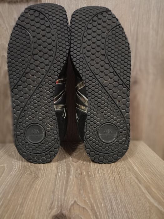 ARMANI EXCHANGE  няма горантия