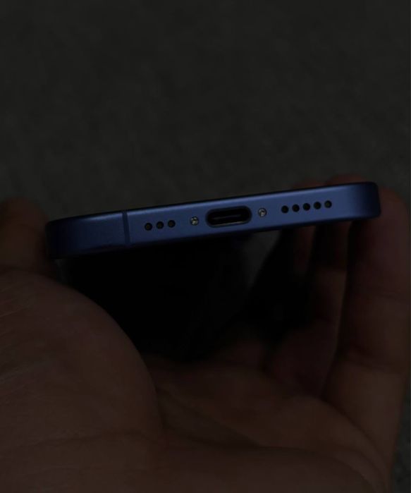 Продам iphone 16