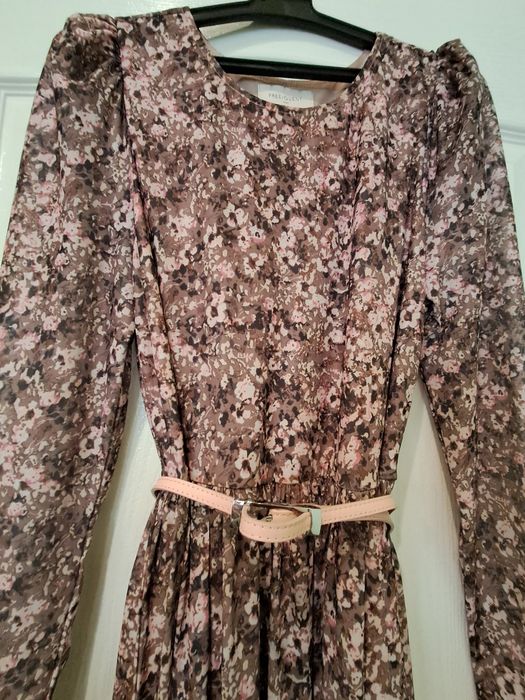 Маркови  рокли       .