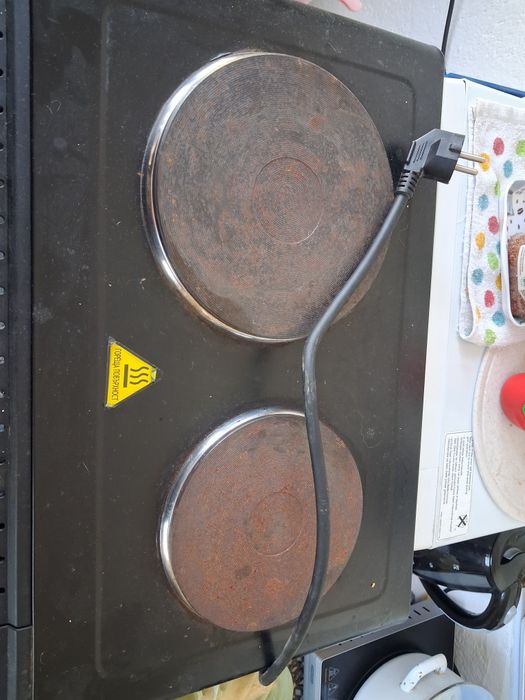 Продава се изплзвана отдавна но е работеща .