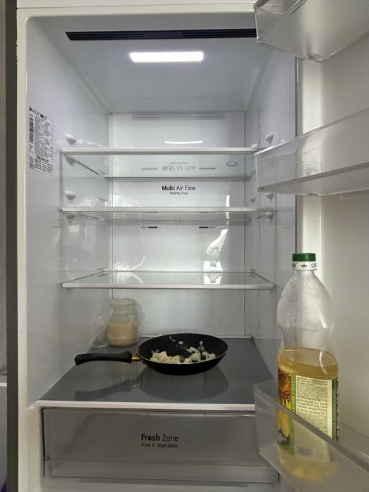 Холодильник в хорошем состоянии