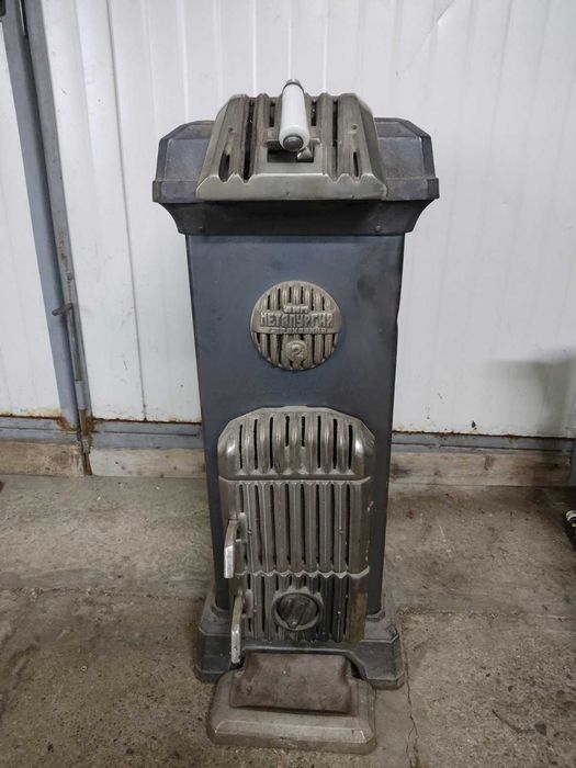 Автентична ретро печка на дърва Металургия 2