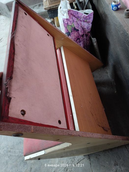 Диванчики деревянные