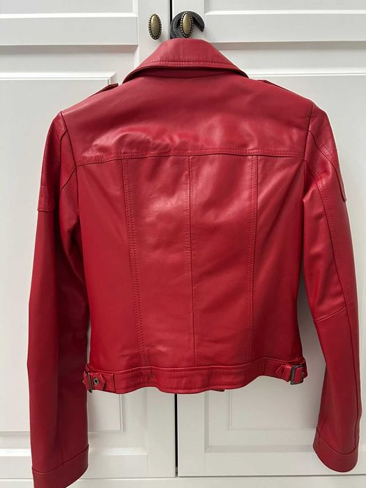 Продам кожанную куртку