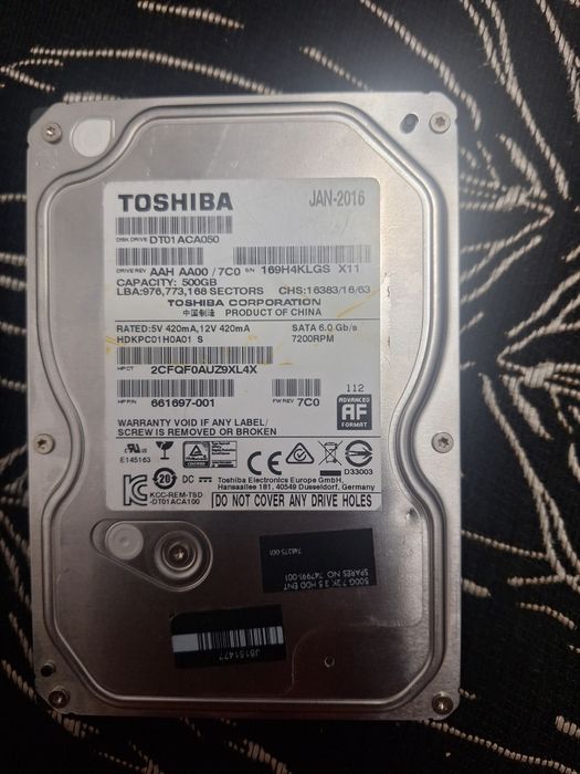 Vând hard drive de 500 gb