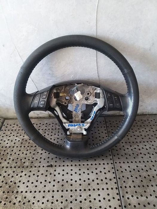 Volan piele in 3 spite cu comenzi mazda 5 2010