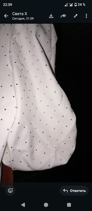 Продам  красивое  нарядное  платье со стразами