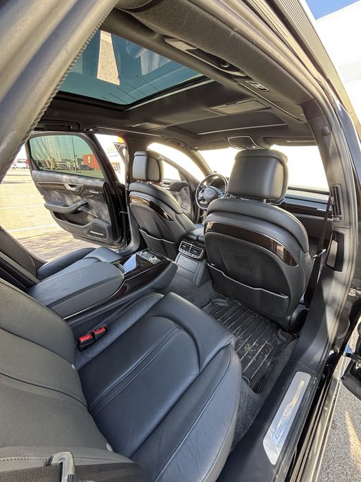 Audi A8L  3.0  TFSI 333 коня 2016