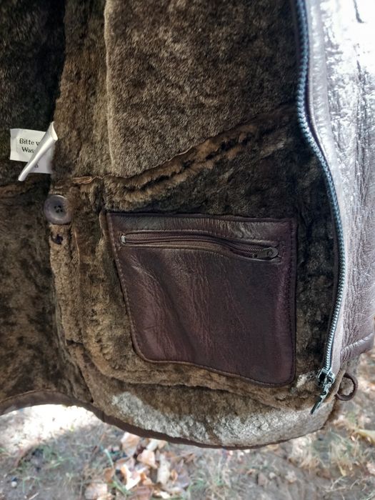 Vând haina(geaca)piele imblanită, mărimea 48,nouă