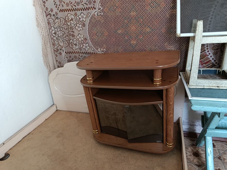 Продам мебель шкаф кресло