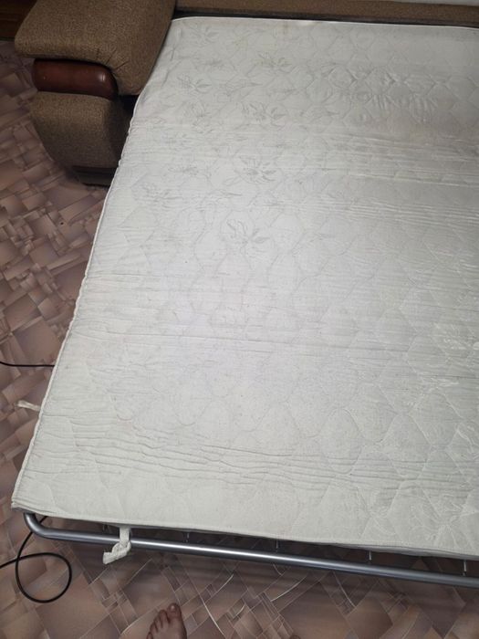 Продам диван , состояние хорошее