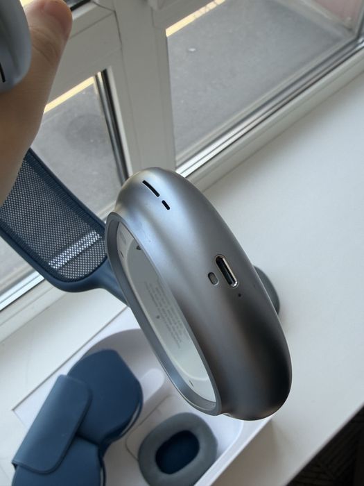 AirPods Max 1 поколения