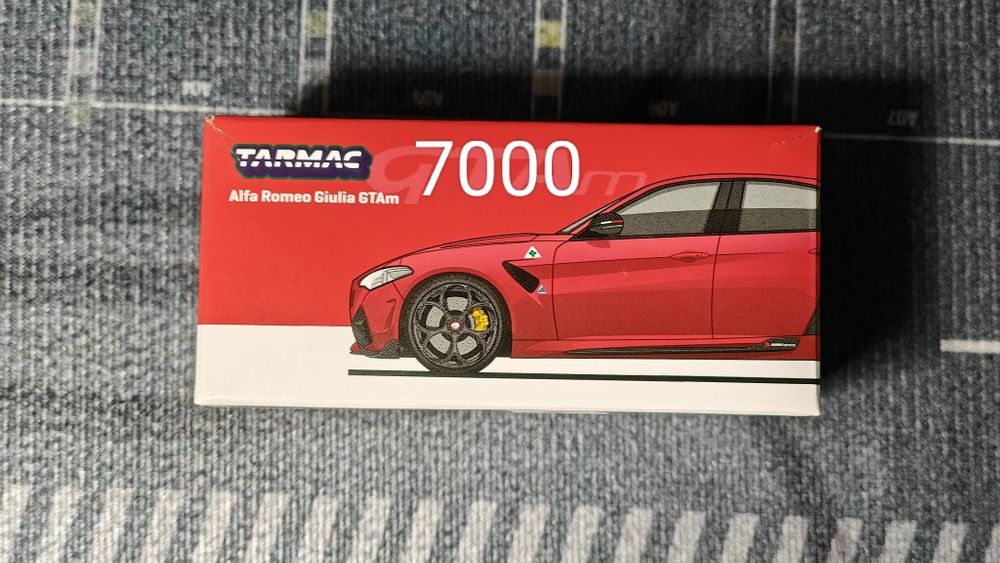 Продам hot wheels,tarmac,matchbox