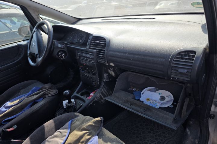 Aripa spate dreapta Opel Zafira 2001