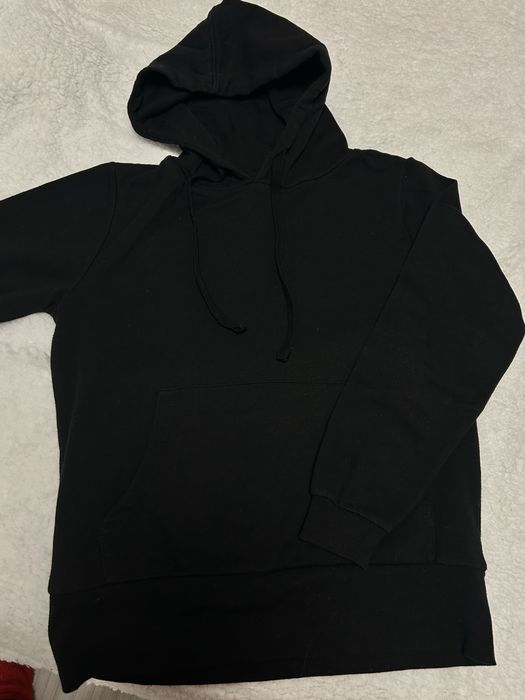 продавам различни суичъри