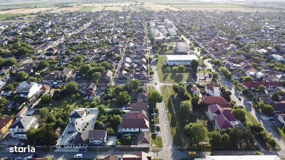 Casă de vânzare unifamilială în Bujac Teren 1080 ( 2 case în curte )