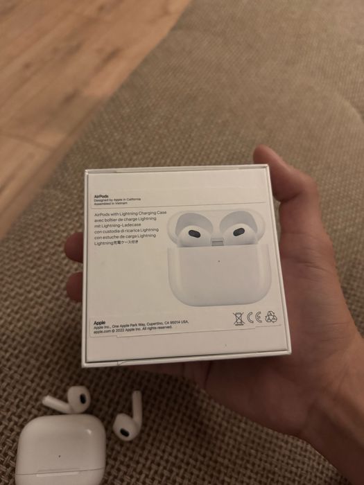 Apple Airpods (3rd deneration)