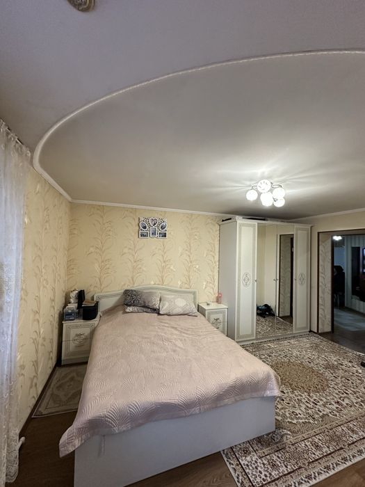 Продается 4-х ком квартира