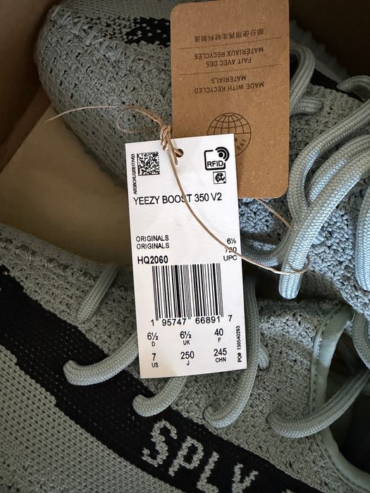 Yeezy Boost 350 V2 'Salt'