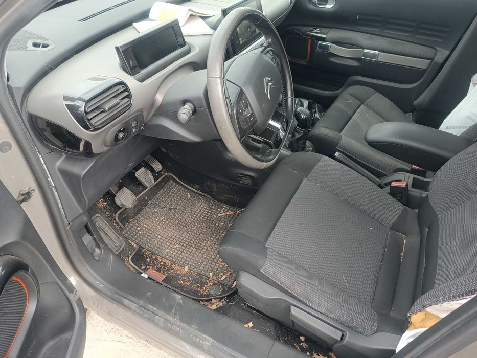 Ситроен Ц4 кактус / Citroen C4 Cactus 1,6 HDI -  на части