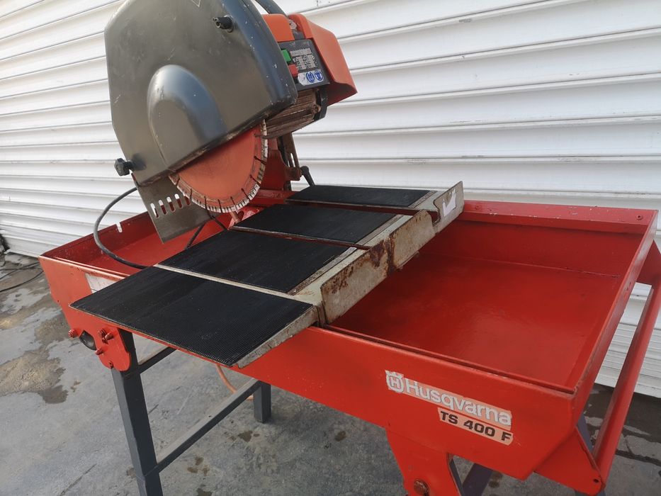 Husqvarna TS400F Машина за Рязане на Тухли Камък Чупещо Рамо