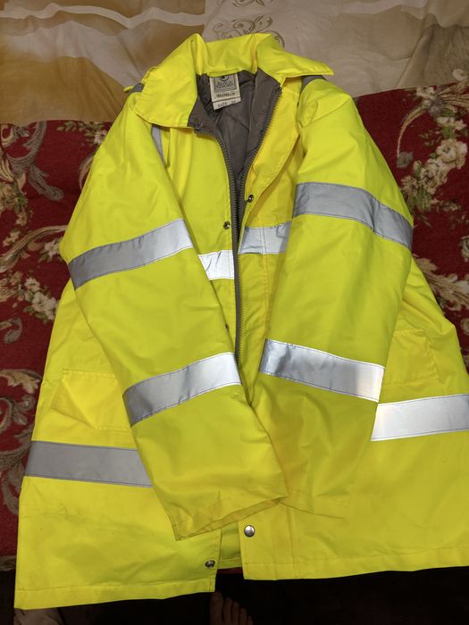 Haina reflectorizanta iarna