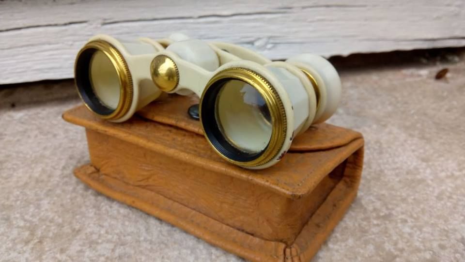 Ретро далекоглед / бинокъл /