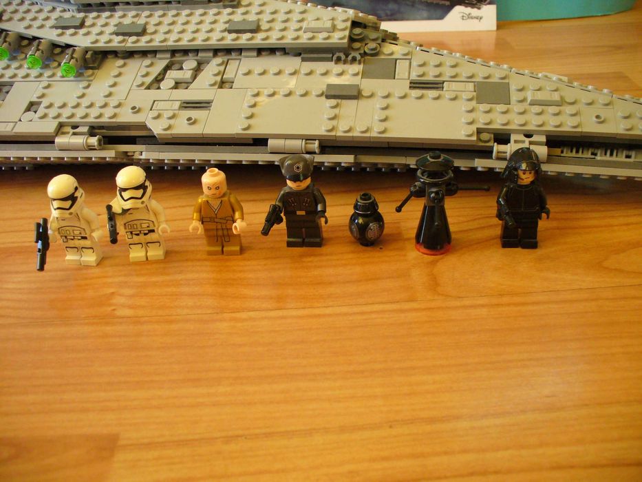 LEGO Star Wars - модели 75190 и 75179