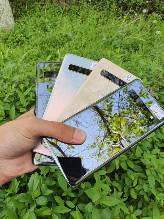 Samsung Galaxy S10 PLUS 5G. 256 GB. Original. Kafolat beriladi