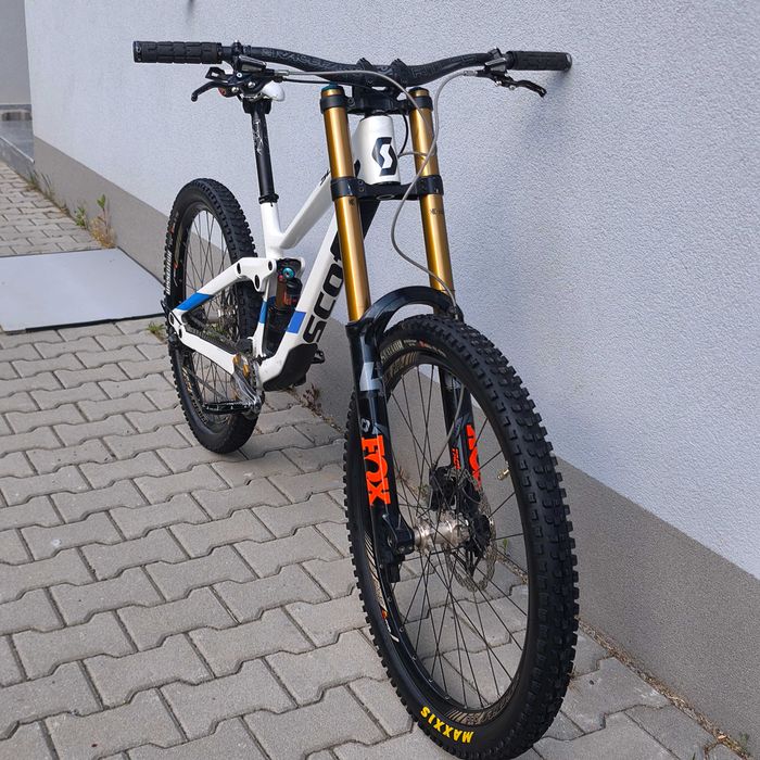 Scott Gambler 900( скотт гамблер ) колело за спускане.  L размер