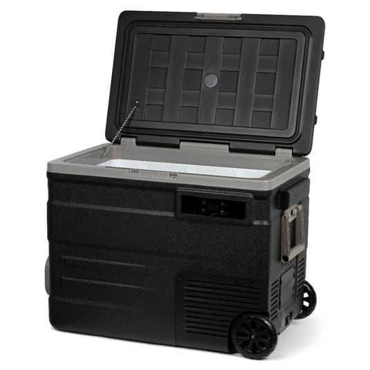 Vând lada frigorifica Steamy-E Single Zone Roller Black 55L nouă, în ambalajul original.