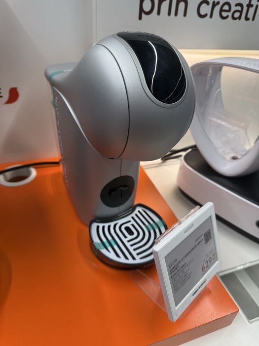 Nescafe dolce gusto digital + suport pastile cu pastile