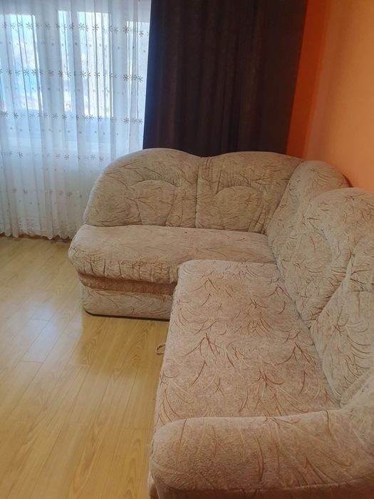 Se vinde apartament 3 camere