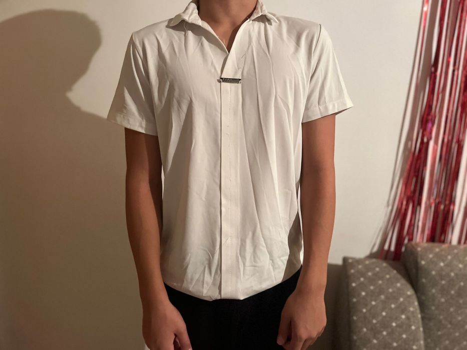 Продам рубашки школьные