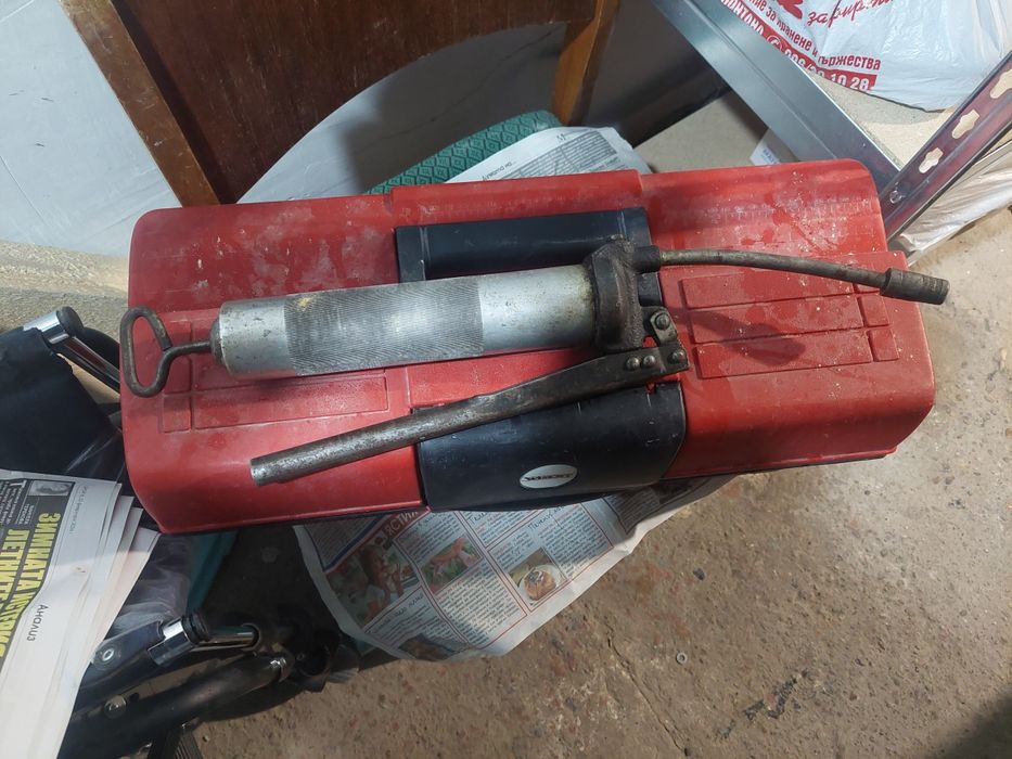 Продавам гресьорка