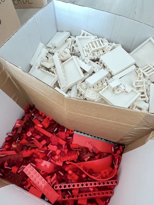 LEGO toate culorile