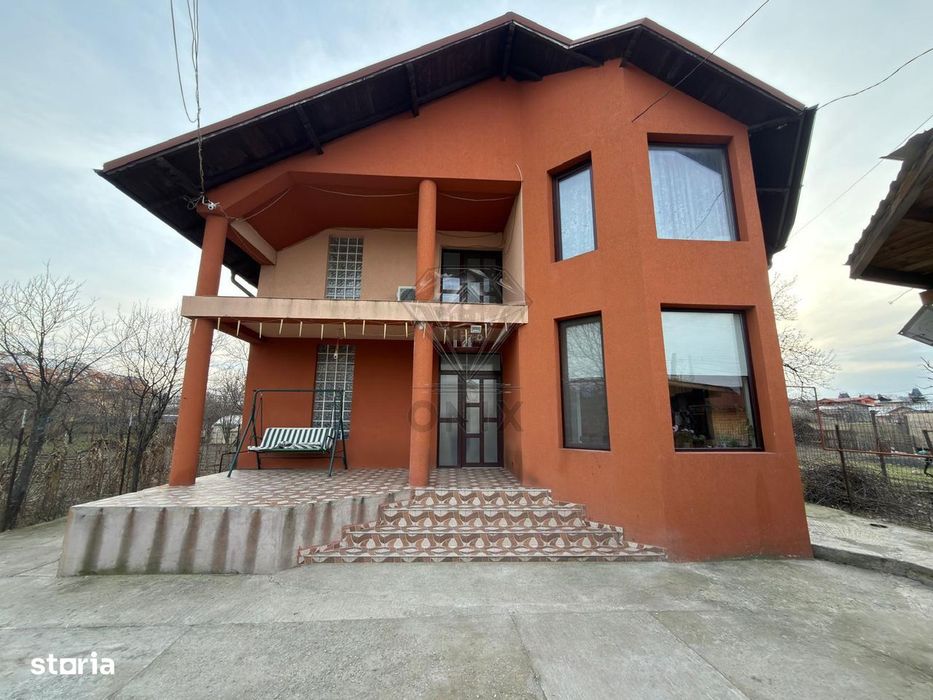 Casa  Strejnicu  5 Camere