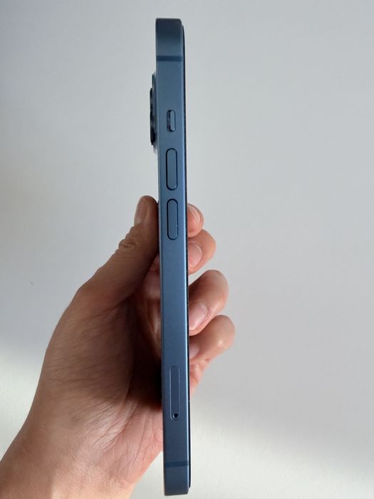 iPhone 13 blue 128GB