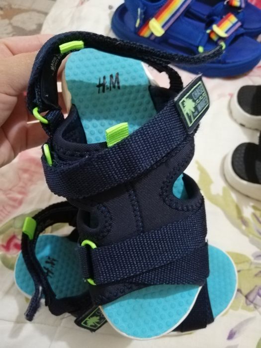 Маркови сандалки H&M