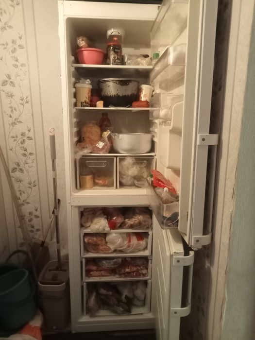 Продам холодильник б/у