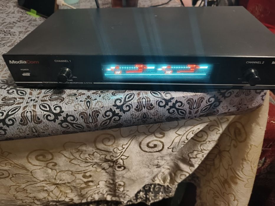 Продам беспроводная микрофонная система