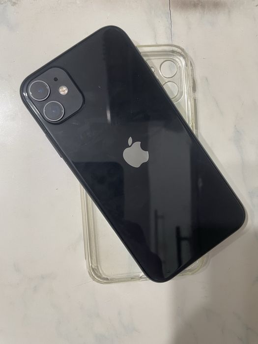 Iphone 11 128g.          .