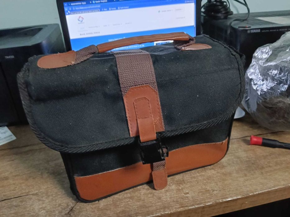 Vand camera SONY DL2000A cu ambalaj original