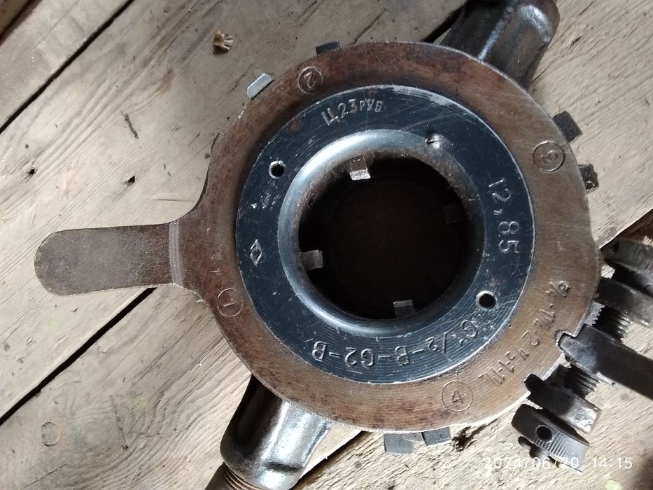 Продам дуплекс        .