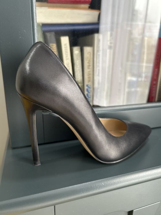 Кожаные туфли 38 размер