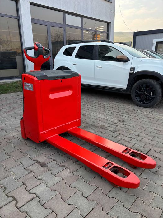 Transpaletă electrică Linde T16 An fabricație: 2019