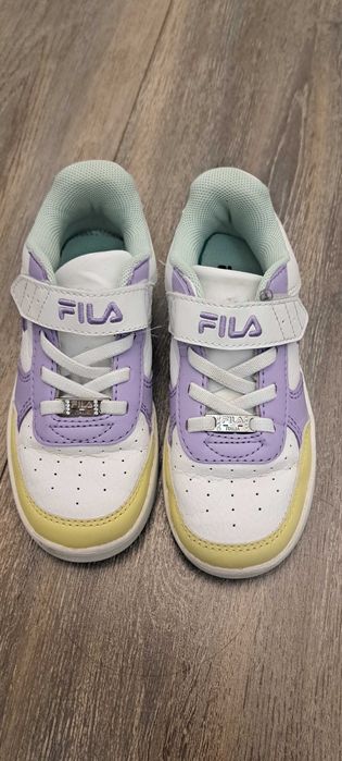 Маратонки  Fila 28 номер