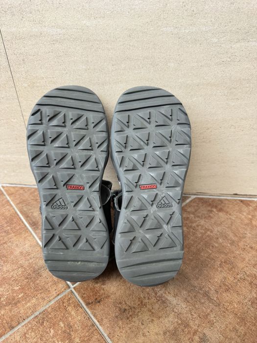 Детски маратонки и сандали Адидас /Adidas/