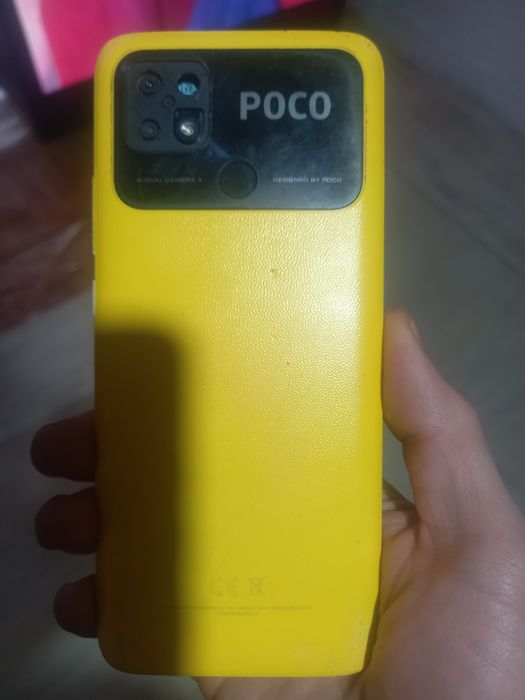 Продам телефон poco
