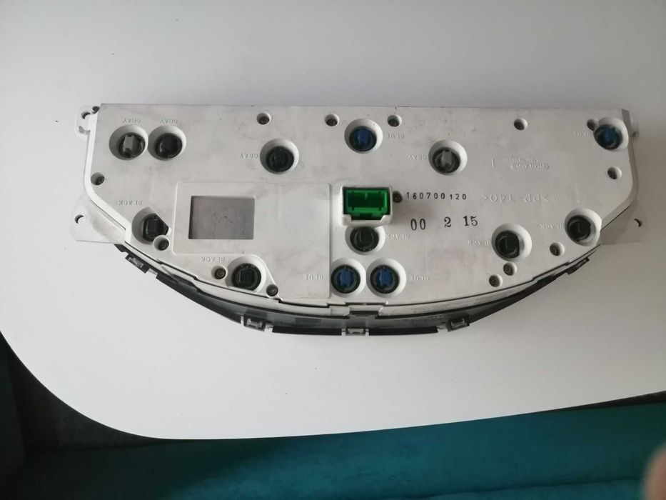 Табло за Volvo V70 (2000-2008)